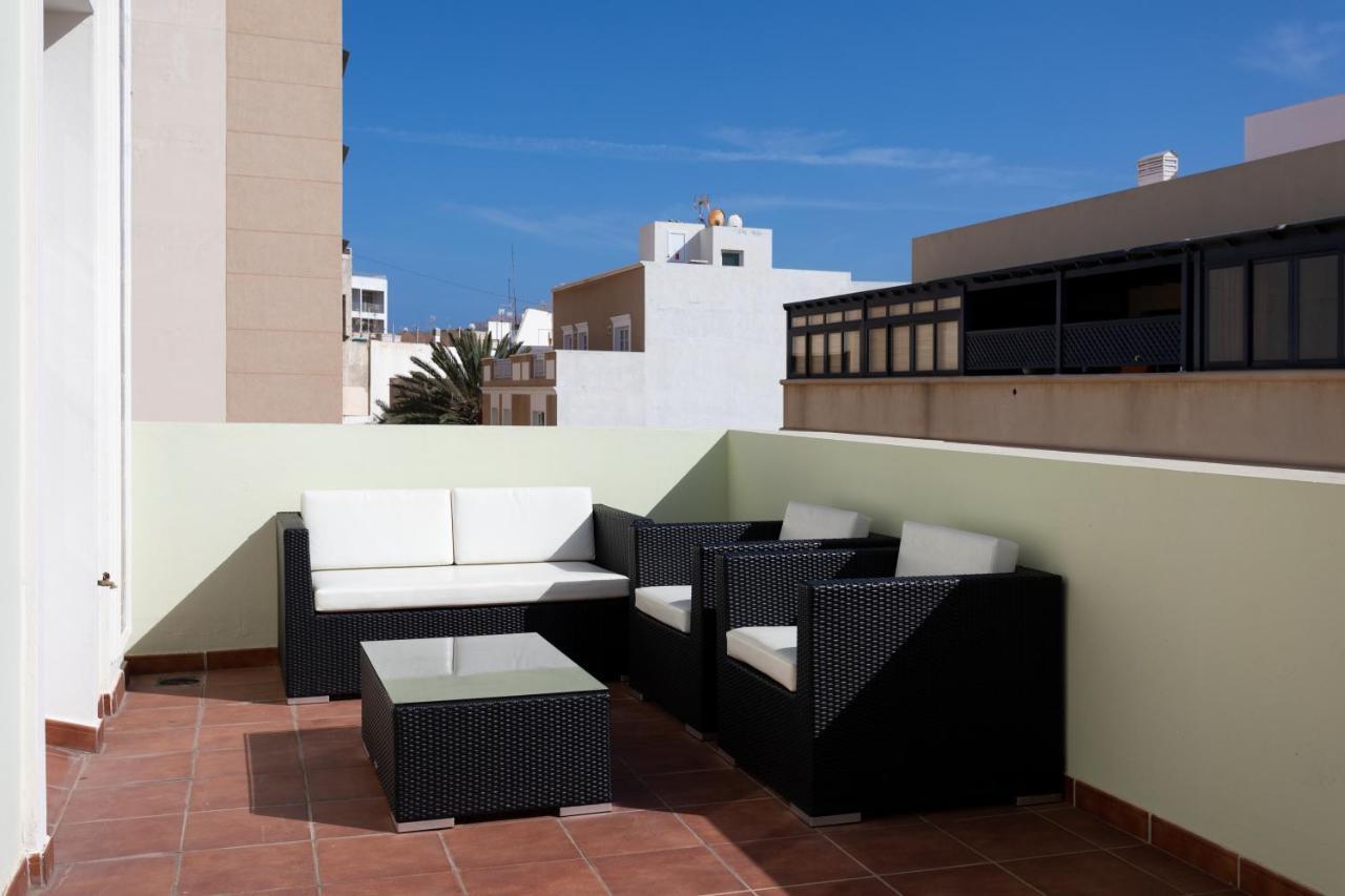 Rooms & Suites Terrace 3A Arrecife  Exteriör bild